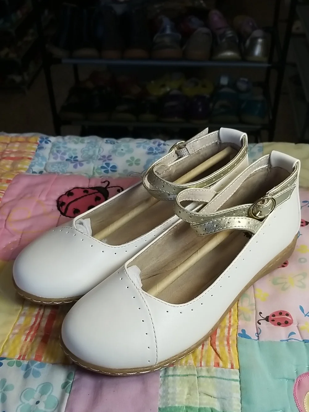 Livie & Luca White Leather Mary Jane Flats with Gold Criss Cross Straps HTF 2 Y